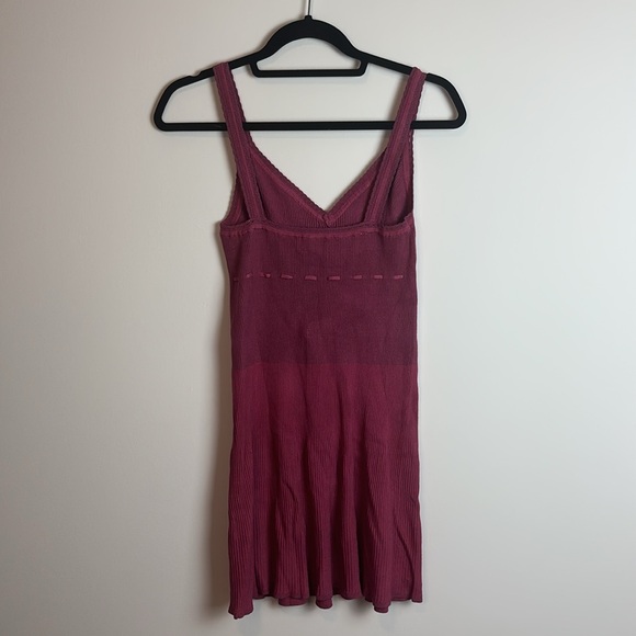 Wilfred Raspberry Knit Dress - Picture 4 of 5